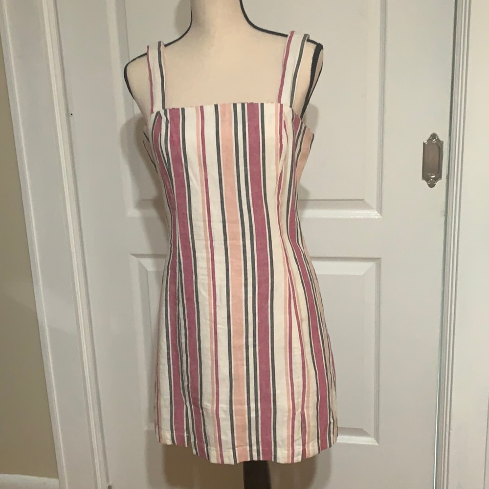 FOREVER 21 Linen mini dress